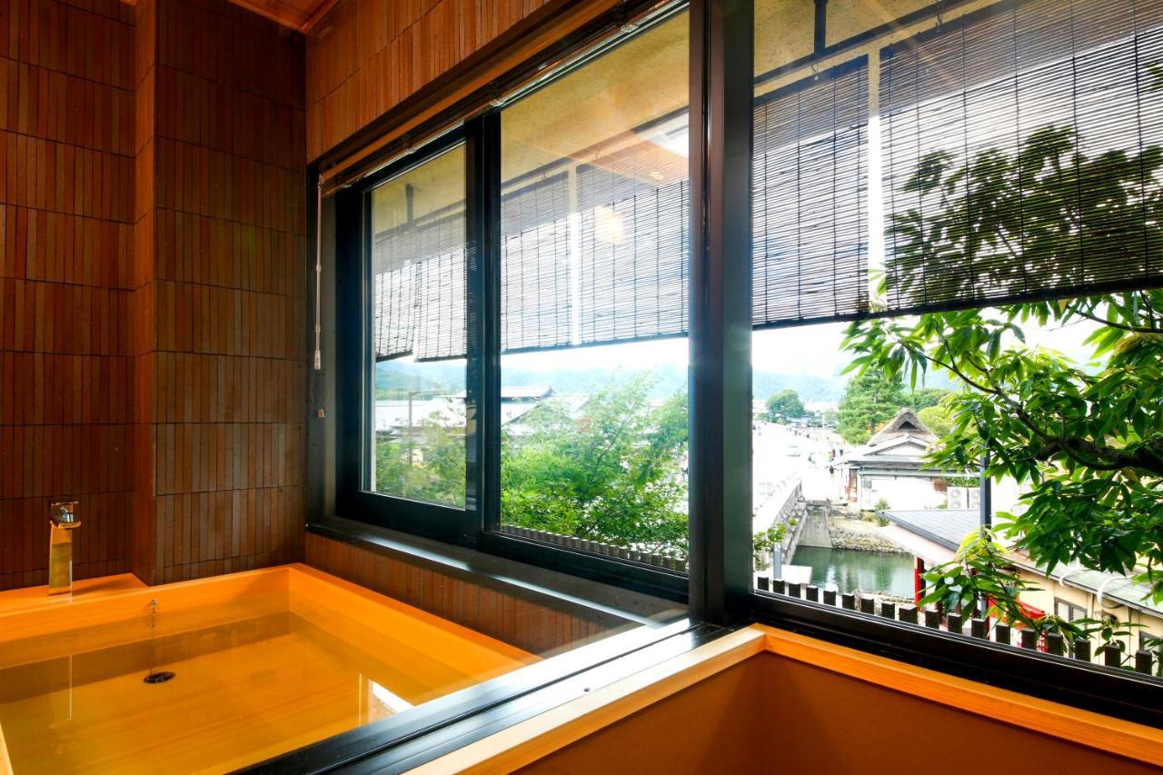 Arashiyama Onsen Togetsutei 4* 京都
