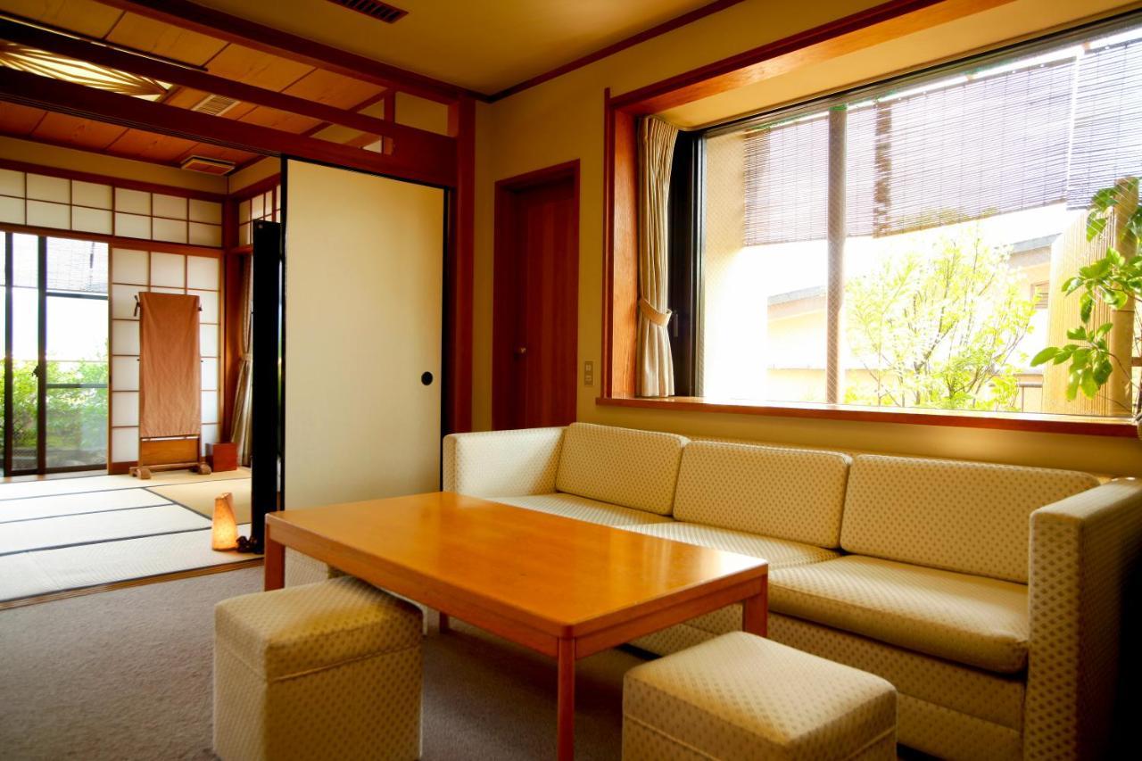 Arashiyama Onsen Togetsutei 传统日式旅馆 京都