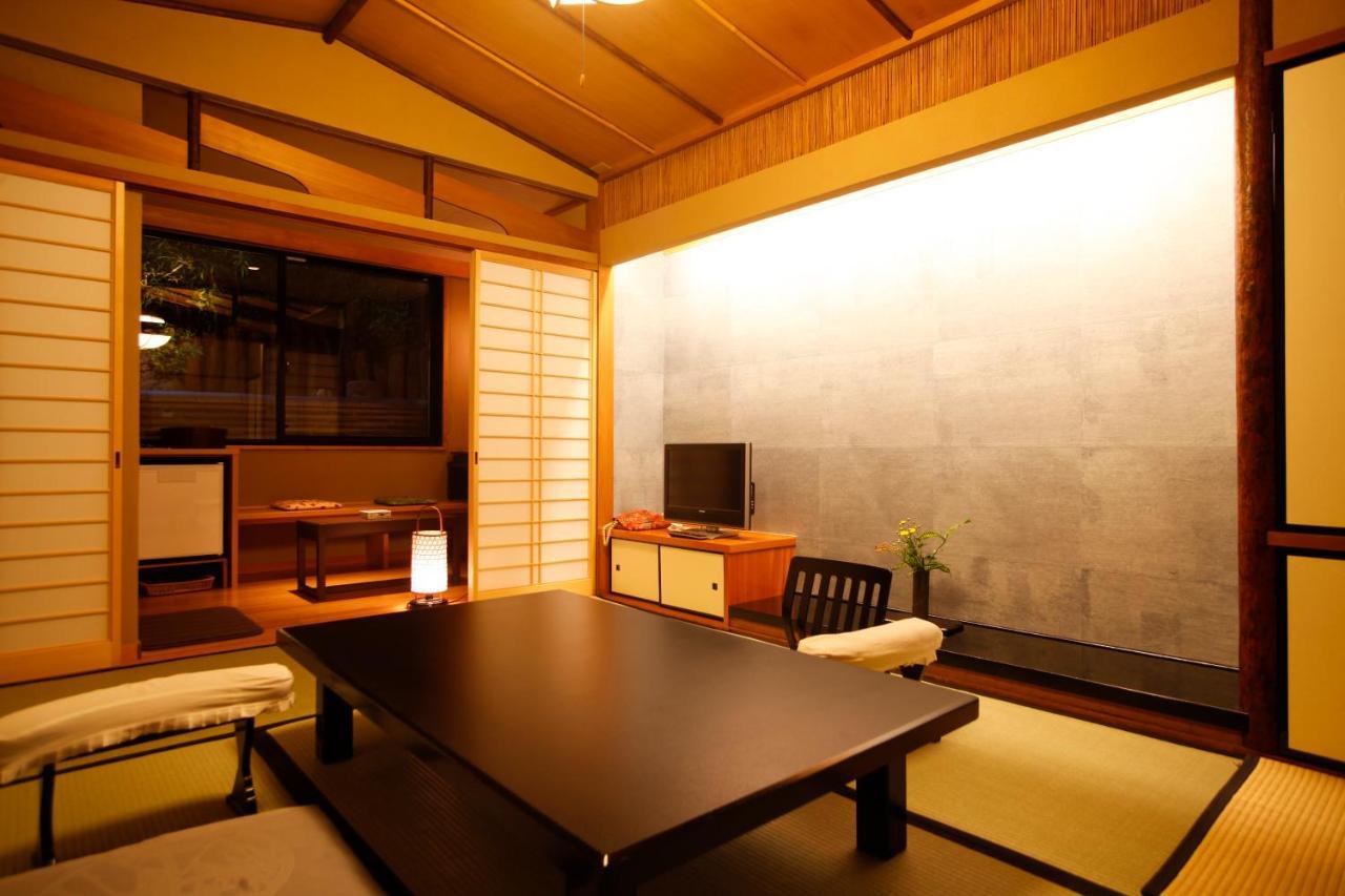Arashiyama Onsen Togetsutei 京都