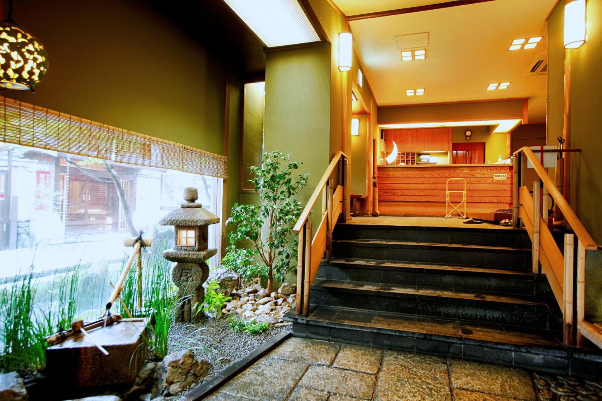 传统日式旅馆 Arashiyama Onsen Togetsutei
